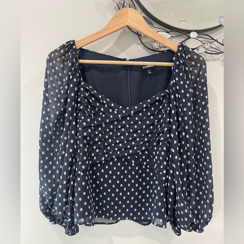 EXPRESS Bishop Sleeve Patterned Blouse size XS -C